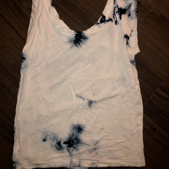 AE V-Neck Super Soft Tank - Picture 2 of 2